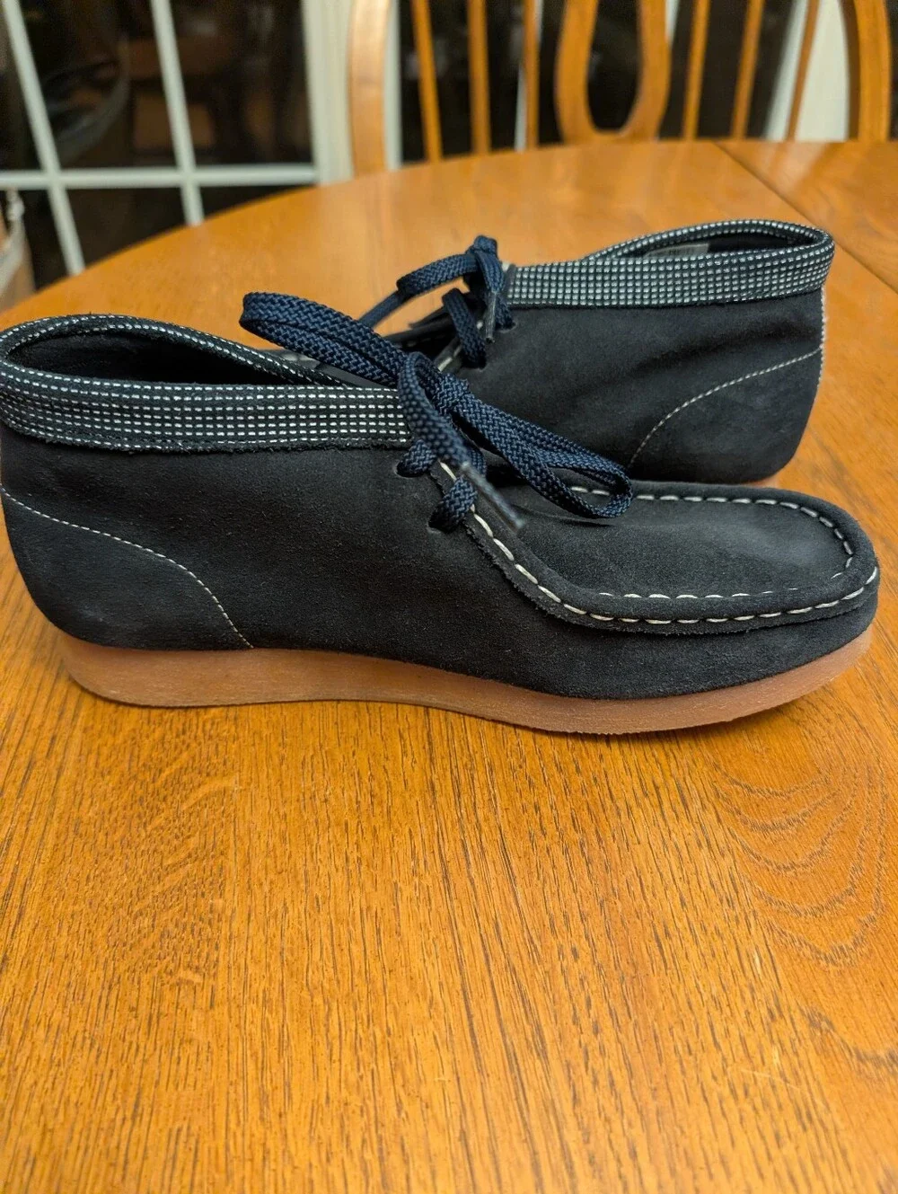 Clarks Kids Navy Suede Chukka Wallabee Boots Sz 6 W/EU 39.
